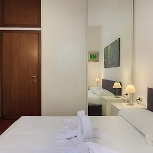 Flat In Citylife Near Metro! Appartamento
