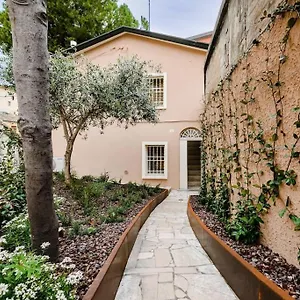 https://casa-quattordici.emilia-romagnahotels.net